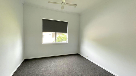 Home For Rent - Photo 4