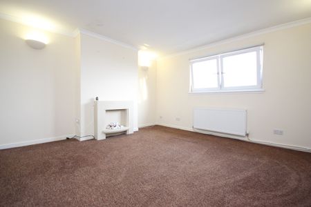 Brodie Road, Glasgow, G21 - Photo 2