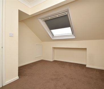 80, Cross Flatts Terrace, Leeds, West Yorkshire, LS11 7PD - Photo 5