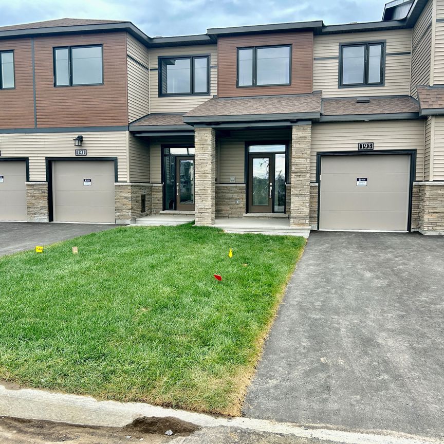 For Lease - 193 Shallow Pond Place, Orleans - Cumberland and Area, Ontario - Photo 1