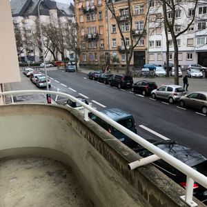 Krutenau, 2 pièces avec balcons - Photo 2
