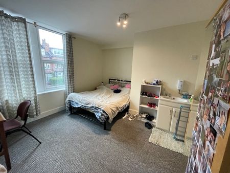 Headingley Mount - Photo 4