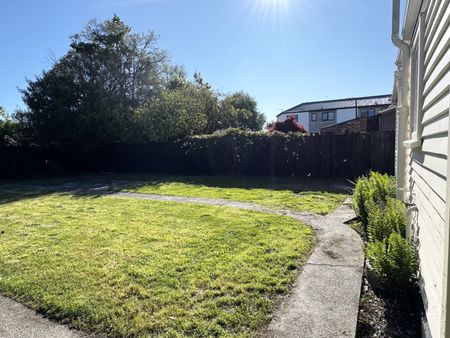 16 Newcastle Street, Phillipstown - Photo 3