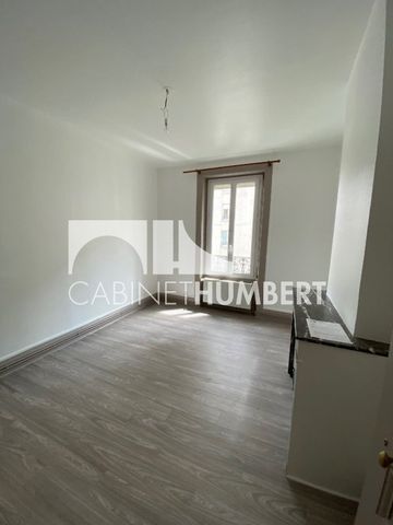 Location Appartement 1 pièce 39m² ST ETIENNE 42000 - Photo 2
