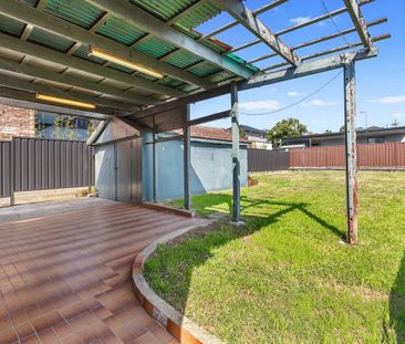 DOWN BY THE RIVER - Photo 6