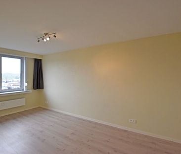 Gezellig gerenoveerd appartement met 2 slaapkamers te Deurne. - Photo 1