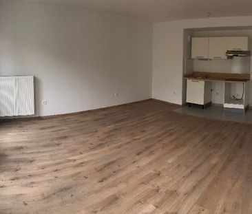 Location Appartement 3 pièces 61m² - Photo 3