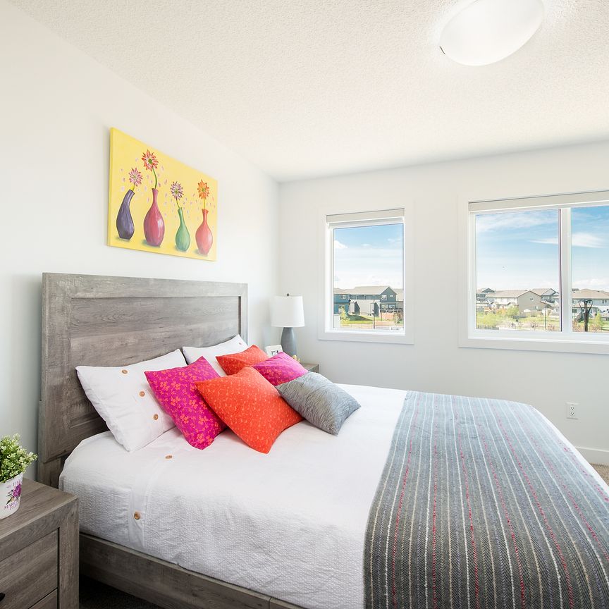 Inglewood 8 Plex - Photo 1