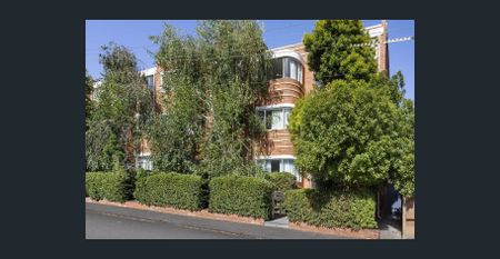 SYLISH APARTMENT IN THE HEART OF SOUTH YARRA! - Photo 4