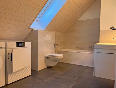 3.5 Zimmer, 122 m², 2. Stock - Foto 2