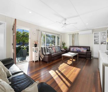 11 Camelia Street, Cannon Hill QLD 4170 - House For Rent - $695 | D... - Photo 3