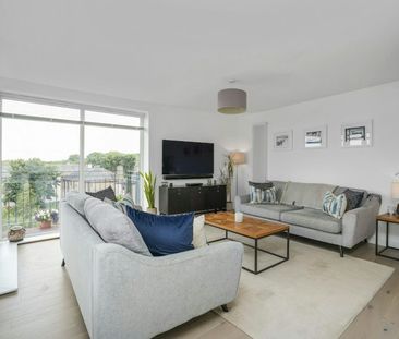 East Pilton Farm Crescent, Fettes, Edinburgh EH5 - Photo 2