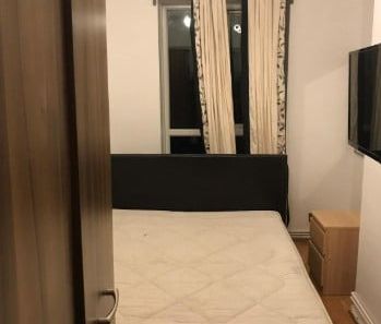 Room in a Shared Flat, Frensham Drive, SW15 - Photo 5