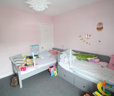 2 bedroom end of terrace house to rent - Photo 6