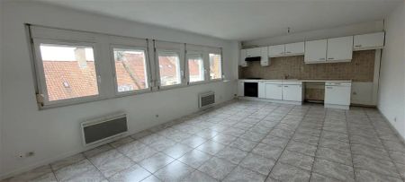 Location appartement 3 pièces - 71.78m² à Saint-omer (62500) - Photo 2