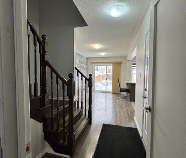 For Lease - 21 Robinson Street, Barrie, Ontario - Photo 5