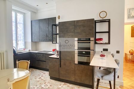 NICE CENTRE VILLE - BAS CIMIEZ - GRAND 3 PIECES RENOVE - MEUBLE - Location annuelle disponible mi-novembre - Photo 2