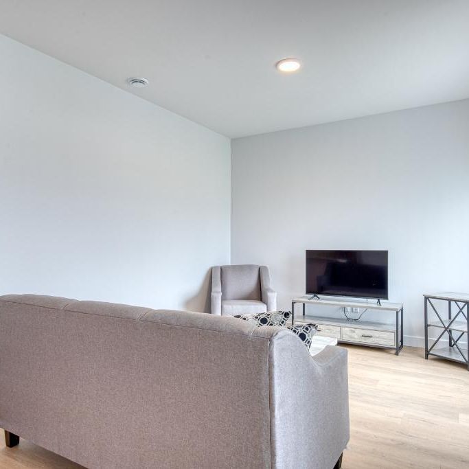 Appartement moderne 5 1/2 au rdc St-Hyacinthe - 3 chambres Saint-Hyacinthe - Photo 1