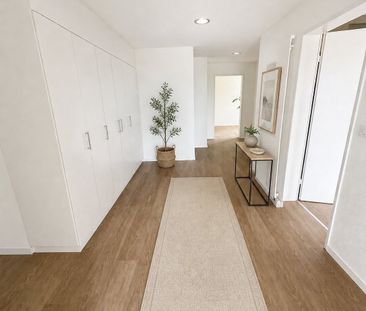 Charmante 4.5 Zimmerwohnung im Grünen mit Aussicht - Photo 5