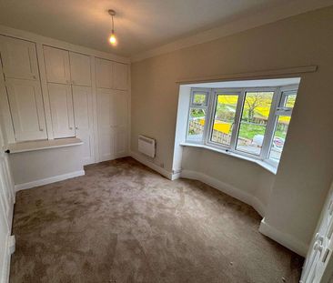 Westways Cottage is a two bedroom semi-detached cottage, nestled in... - Photo 4