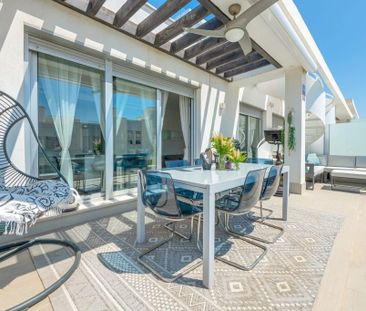 2 bedroom luxury penthouse for rent in Estepona, Spain - Photo 4