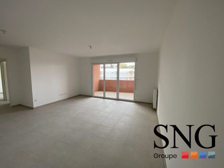 T3 NEUF AVEC LOGGIA + PARKINGS - Photo 2