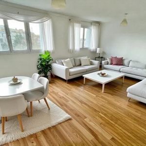 A LOUER - T3 TRAVERSANT et LUMINEUX QUARTIER SAINT DONATIEN - Photo 2