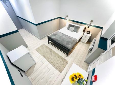 Room in a Shared House, Larbert Road, SW16 - Photo 2