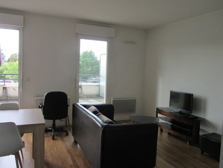 Location Appartement 1 pièce 30m² ORLEANS 45100 - Photo 4