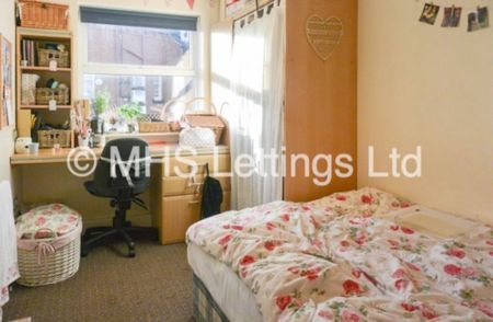 Flat 4, Welton Road, Leeds, LS6 1EE - Photo 2