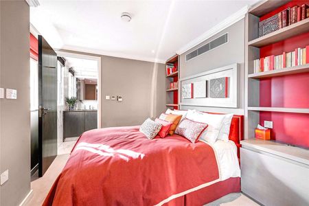 Outstanding duplex Penthouse apartment in a small boutique development close to Oxford Street & Marylebone High Street - Photo 5