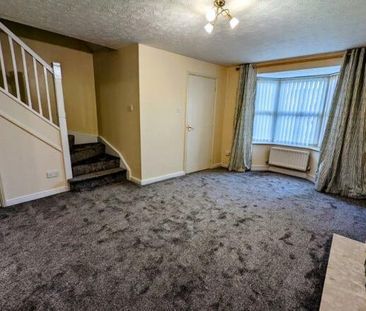 3 bedroom terraced house to rent - Photo 2