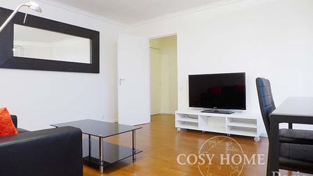 Appartement en location | Courbevoie - Photo 2