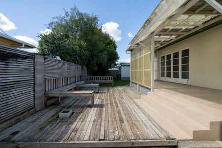 Renovated Three-Bedroom Home - Photo 4