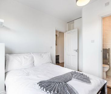 6 bed Terraced - To Let - Photo 2