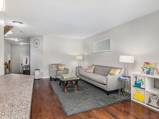 For Lease - 330 Forestbrook Street, Kanata, Ontario - Photo 1