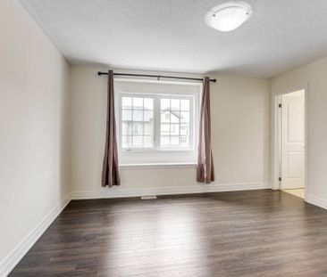 For Lease - 3002 Preserve Drive Unit# 36, Oakville, Ontario - Photo 4