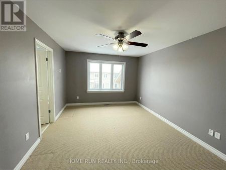 15 MADELON DRIVE - Photo 5