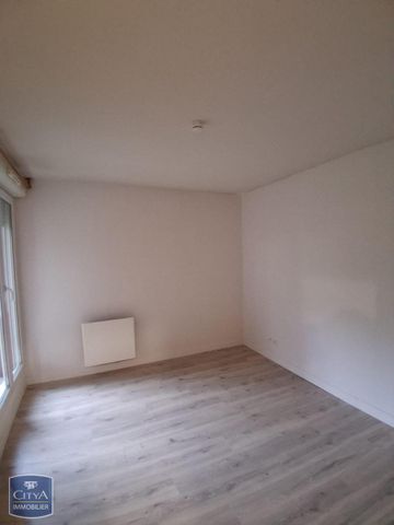 Location Appartement 2 pièces 48m² LILLE 59000 - Photo 2