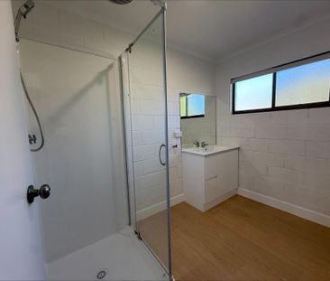 Spacious Family Home in the Heart of Cooroy - Photo 1