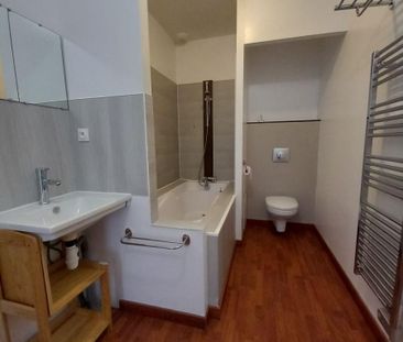 Centre ville, Appartement situé en rez-de-chaussée avec terrasse au... - Photo 5