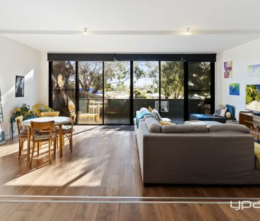 2/10 South Maddingley Road, Maddingley - Photo 3