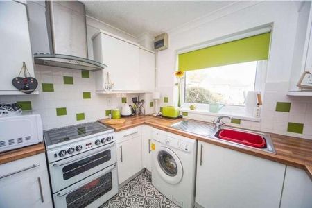 Telor Y Coed, Llanbradach, CF83 - Photo 5