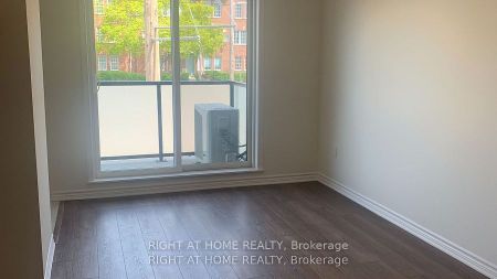 For Lease - 2789 Eglinton Avenue Unit# 422, Toronto, Ontario - Photo 2