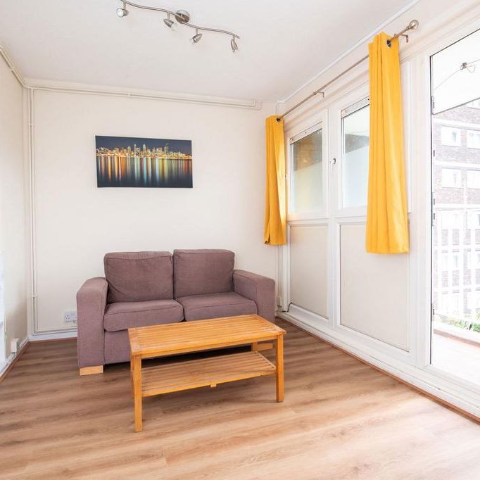 4 bedroom maisonette to rent - Photo 1