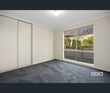 16 Wingoon Drive, California Gully, Vic 3556 - Photo 6