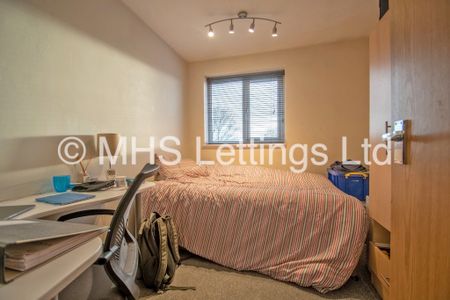 26 Hyde Park Close, Leeds, LS6 1SF - Photo 4