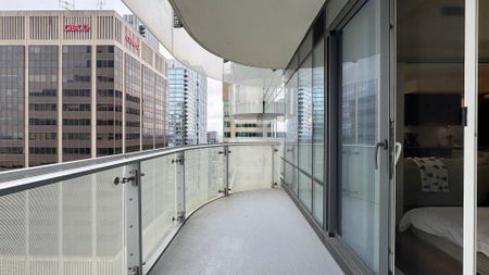 For Lease - 1 Bloor Street Unit# 3409, Toronto, Ontario - Photo 3