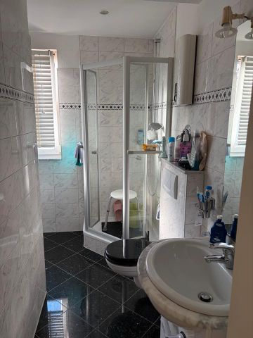 Dachgeschoss Wohnung Kleestr. Essen Schönebeck - Photo 5