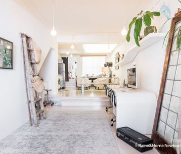 A one of a kind home - Photo 2